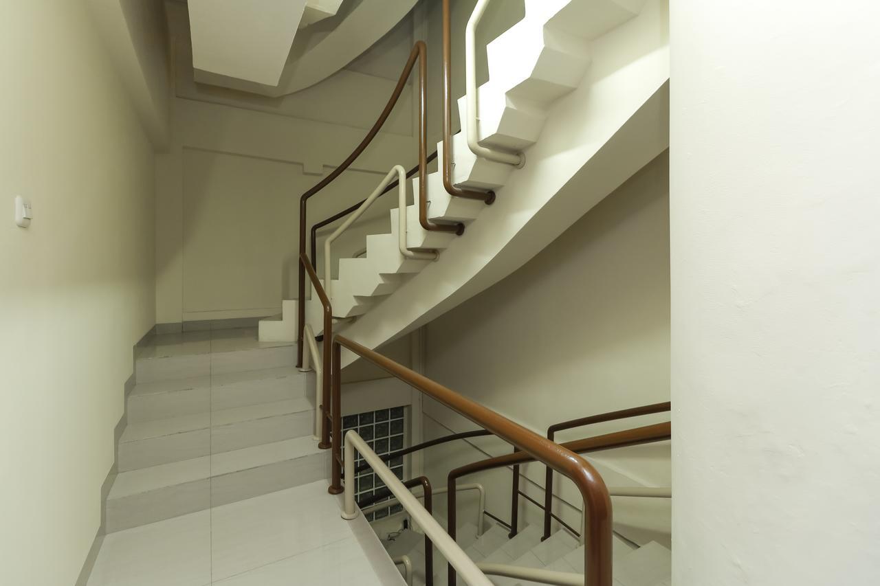Reddoorz Near Harmoni Gajah Mada Hotel Jakarta Eksteriør billede